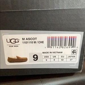 Men's Ugg Slippers Size 9